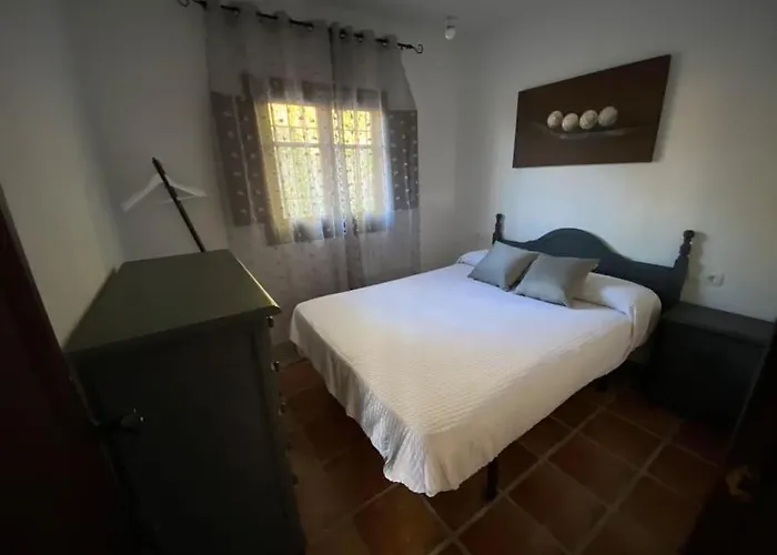 Cortijo Pena Blanca Villa *